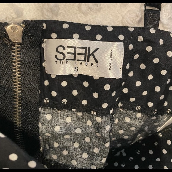 black and White Polka Dot Cropped Tank w padding and adjustable straps - Picture 4 of 5